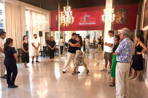 Group Tango Class for begginers at an iconic tango venue