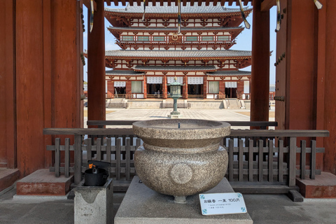 Nara: Private Buddhist Temple Tour with Deer Park Visit