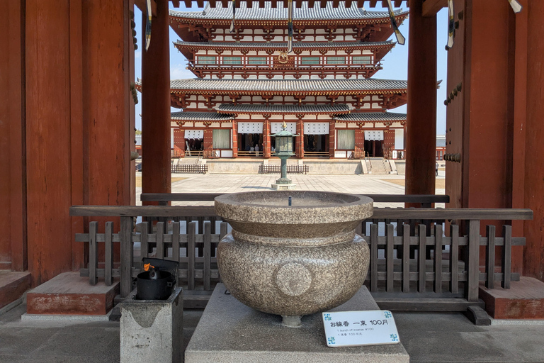 Nara: Private Buddhist Temple Tour with Deer Park Visit
