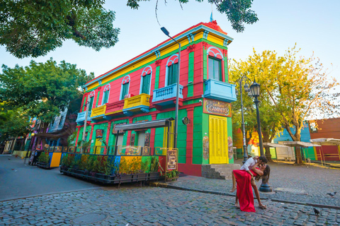 Vibrant Buenos Aires La Boca Tour with Photoshoot &amp; Drinks