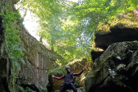 The Marc canyon: a must see in the Ariège Pyrenees! Canyoning sportif - "Marc"