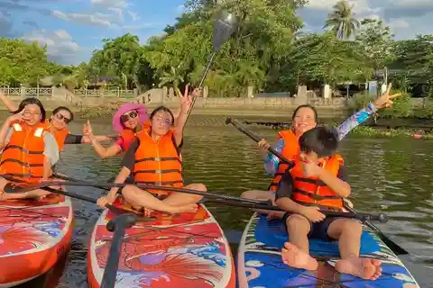 Ho Chi Minh City Sightseeing, Saigon River Kayaking Tour