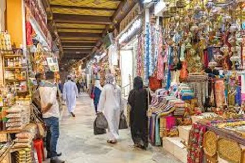Hidden Muscat: Private Cultural Journey, Local Stories&Spots