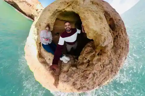 Viagem de 1 dia para o Algarve, caverna de Benagil e Portimão saindo de Lisboa