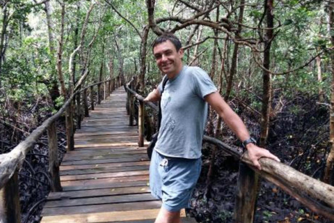 Zanzibar: Jozani Forest, Spice Farm & Stone Town Full-Day. TOUR WITH HOTEL TRANSFER PICKUP AND DROP