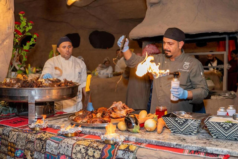 Wadi Rum: Women's Desert Retreat with Jeep Tour & Camp