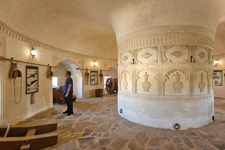 Muscat: Rustaq, Nakhal Forts and Hot Springs with Lunch