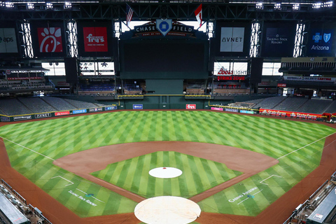 Phoenix: Arizona Diamondbacks Baseball Game at Chase Field Baseline View