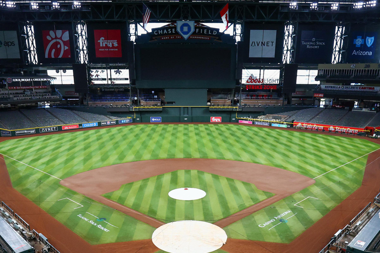 Phoenix: Arizona Diamondbacks Baseball Game at Chase Field Baseline View