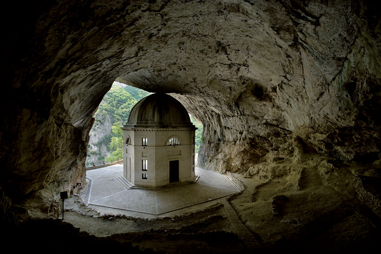 Frasassi - Tempio del Valadier Access Ticket