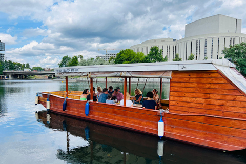 Bydgoszcz: River Cruise with local Wine and Cheese Tasting