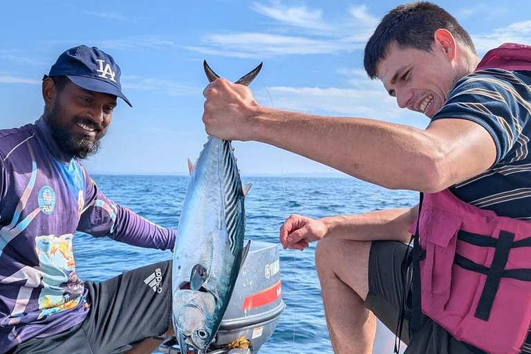 From Mirissa: All-Inclusive Deep Sea Fishing Boat Tour