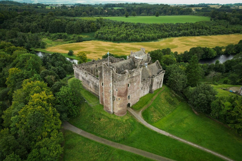 From Edinburgh: Outlander Castles and Highlands Day Tour