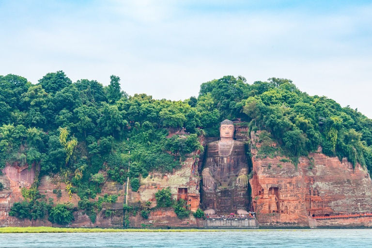 Private Tour: Discovering Pandas & the Majestic Giant Buddha Self-Guided: Discovering the Leshan Giant Buddha in a Day