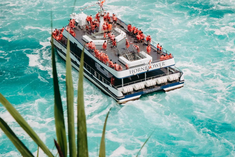 Maid of the Mist &amp; Jetboat Ride + Lunch (Ice cream Included)Niagara Falls USA Extravaganza: Full Day Adventure