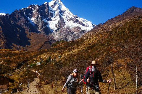 Onvergetelijk avontuur: Ausangate Trek, Rainbow Mountain &