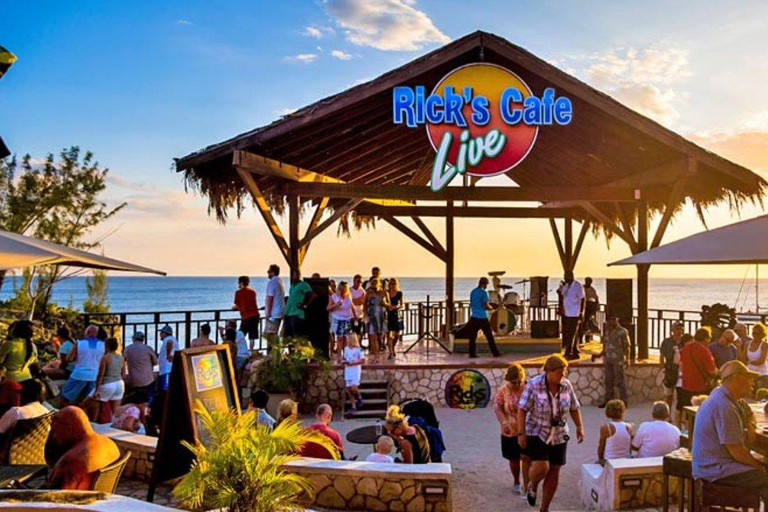 Montego Bay: Praia de Negril e tour no Rick&#039;s Cafe