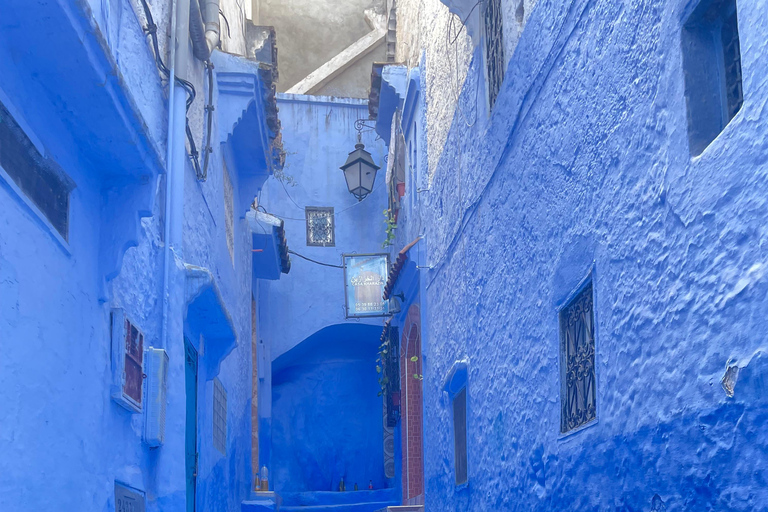 Au départ de Tanger : Excursion privée d&#039;une journée dans la ville bleue.Excursion privée d&#039;une journée dans la ville bleue