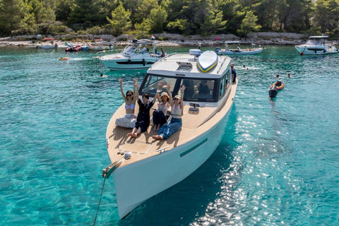 From Split: Blue Cave and Hvar Guided Tour by Luxury Boat
