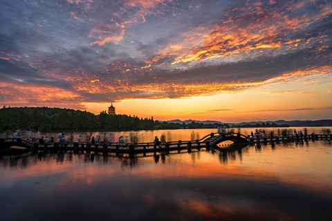 Hangzhou:Cultural and World Heritage Tour with Private Guide