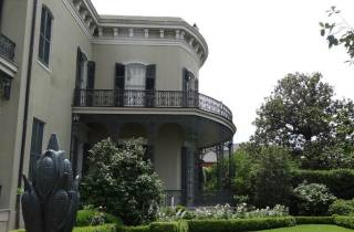 New Orleans: Gräber und Herrenhäuser im Garden District