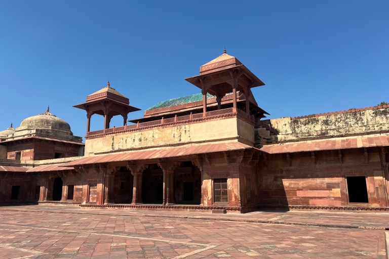 Privé Taj Mahal en Fatehpur Sikri Fort vanuit Delhi met de autoTour met auto & gids