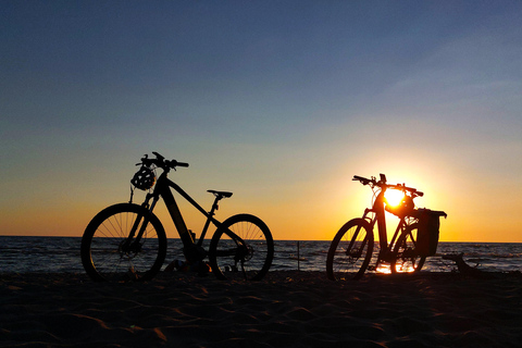 Pisa: En bici hasta el mar en un tour autoguiado