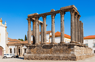 Von Lissabon: ÉVORA + Capela dos Ossos + MONSARAZ + Weine aus dem Alentejo