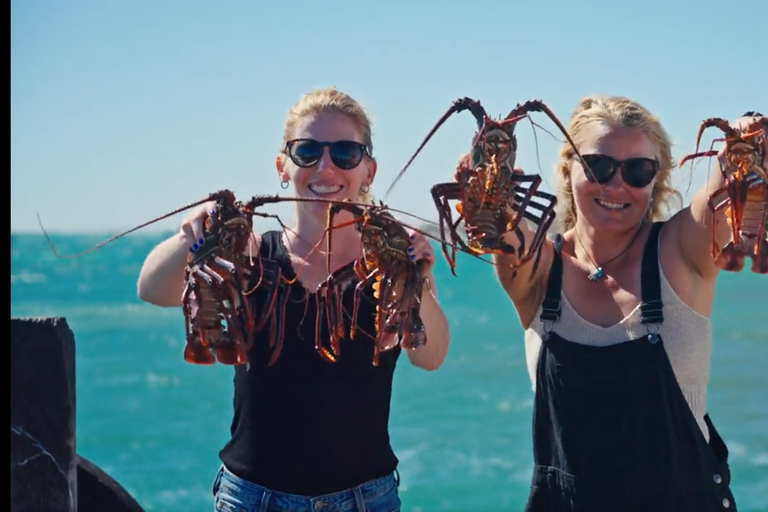 Perth: 2-Day Pinnacles, Sea Lions, and Seafood Tour