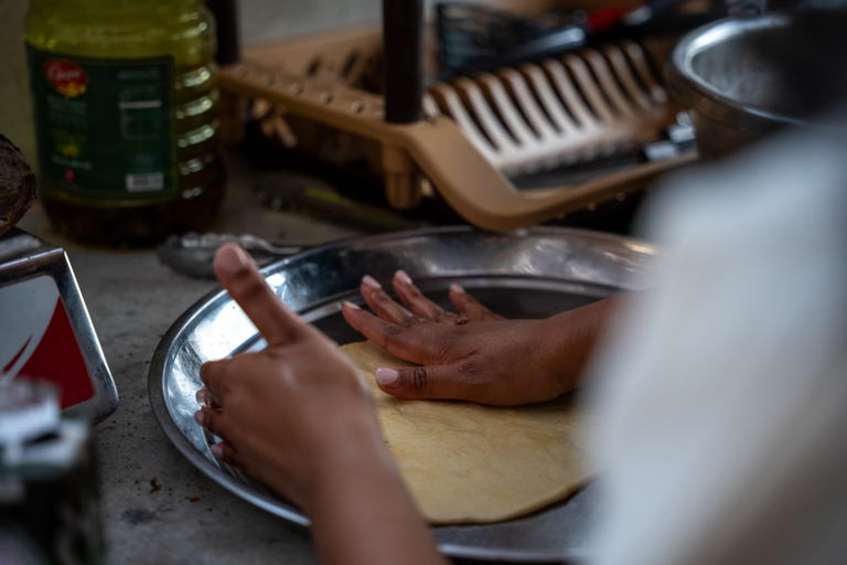 Djerba: Aula de culinária e degustação com um morador local