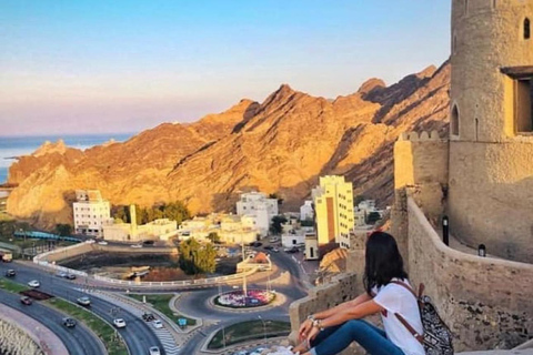 Muscat: Only Girls Private Muscat City Tour With local woman