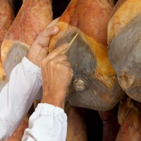 Parma, Prosciutto di Parma Tour - Housity