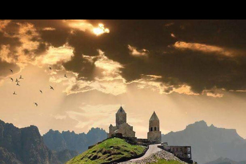 Depuis Tbilissi : Excursion à Gudauri et Kazbegi