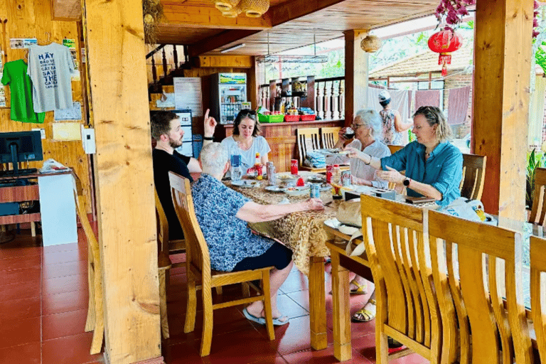 Ha Noi: 2 days Lan Ha Bay - hiking, biking, kayaking