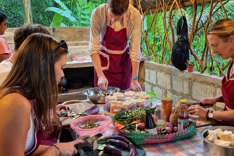 Ella : Cooking Class with Vegetable Garden Visit & Meal Morning - Ella Cooking Class & Lunch