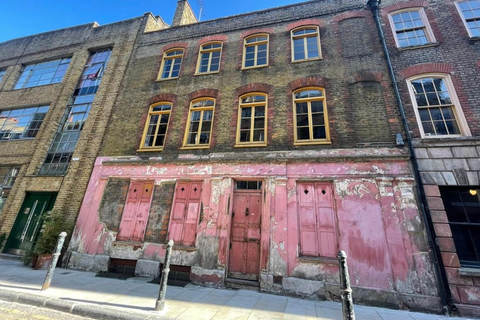 London: Jack the Ripper Tour with Historic Pub Stops London: Jack the Ripper Pub Crawl