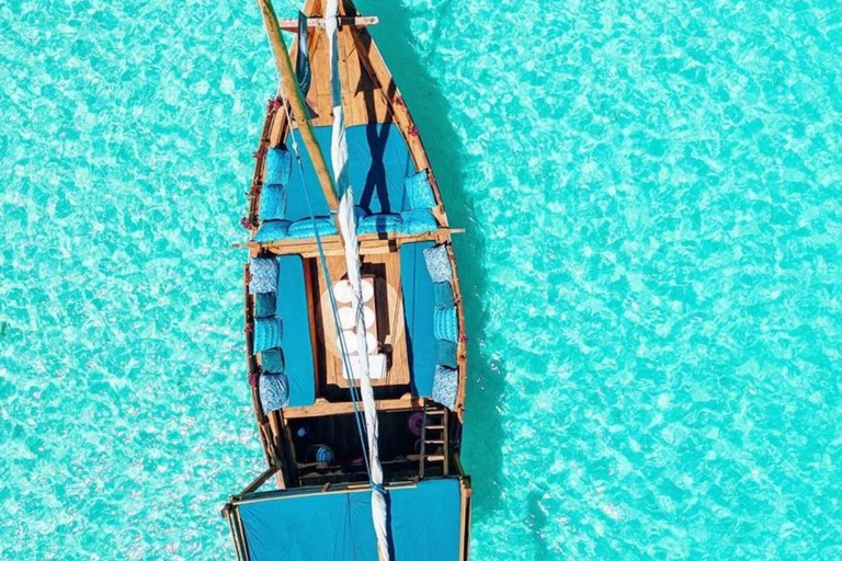 Mnemba Island: Delfiner och snorkling med gratis upphämtningDelad tur: Gratis upphämtning i Nungwi/Kendwa och Mnemba-avgifter