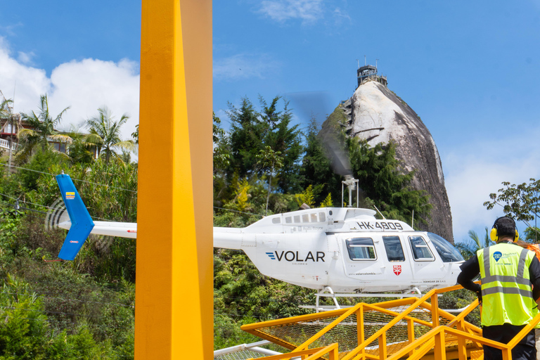 Guatapé: 6-minute scenic helicopter flight over the reservoir