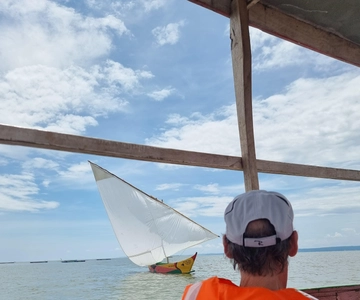 Paseo en barco por el Lago Victoria, observación de aves y de hipopótamos.