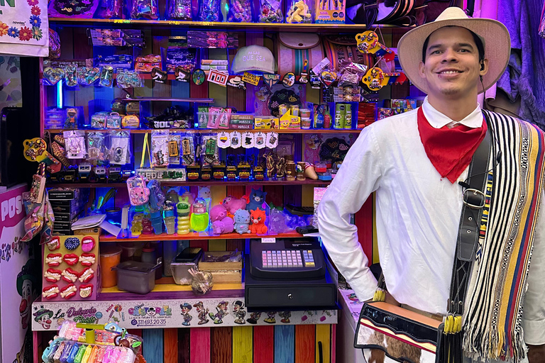 VIP Tour Mirador La Octava Maravilla: Transport, Show, and Drinks Included VIP Tour of the Eighth Wonder Viewpoint: Transport, Show, and Drinks Included