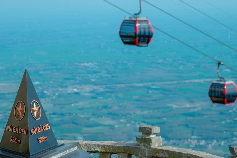 Viaggio a Ho Chi Minh City: Monte della Vergine Nera e Santuario di Cao Dai