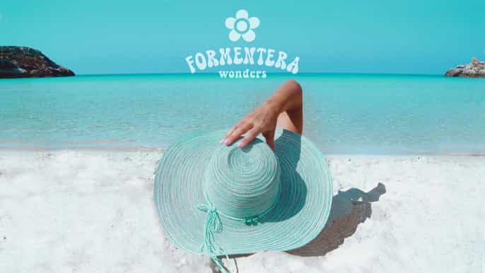 Ibiza: Boat Trip to Formentera with Open Bar and Paella