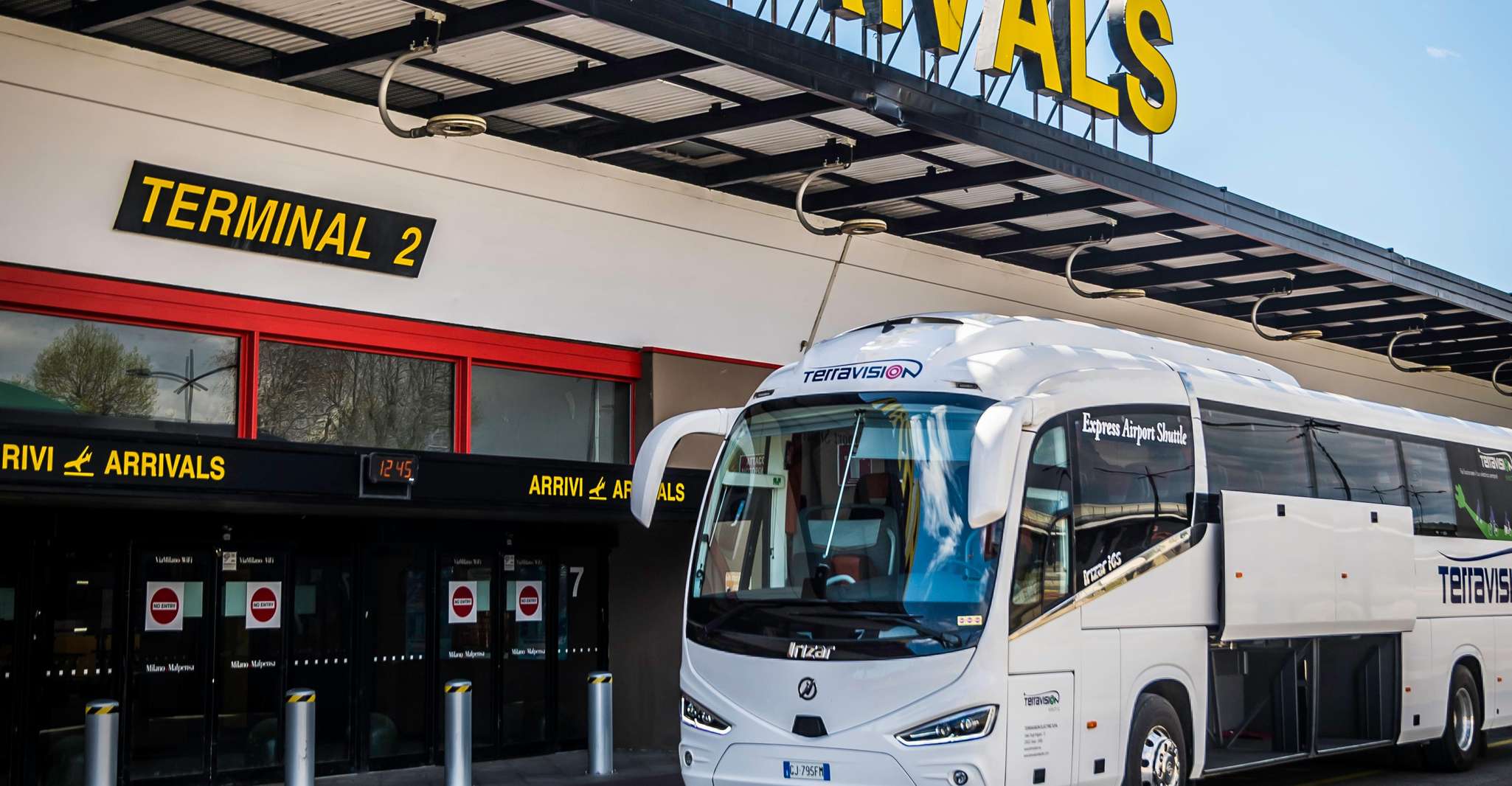 Malpensa Airport T1/T2 (MXP): Transfer to/from Milan Center