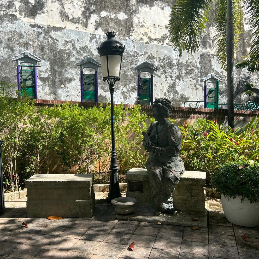 Colagem de mídia