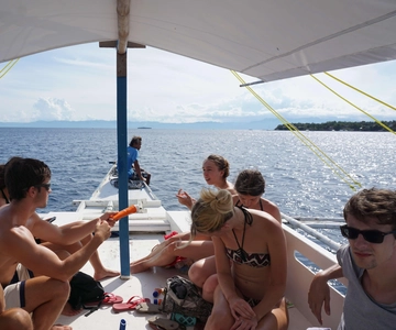 Festa no barco em Panglao e excursão pelas ilhas de Panglao
