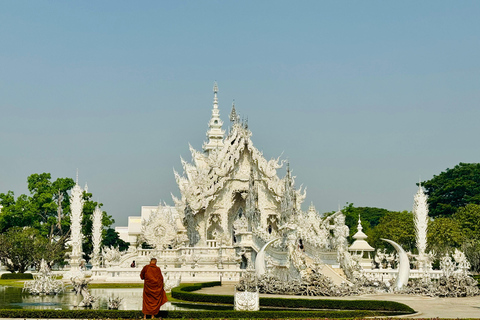 Chiang Rai: Explore Top 7 Attractions + FREE Lunch Buffet
