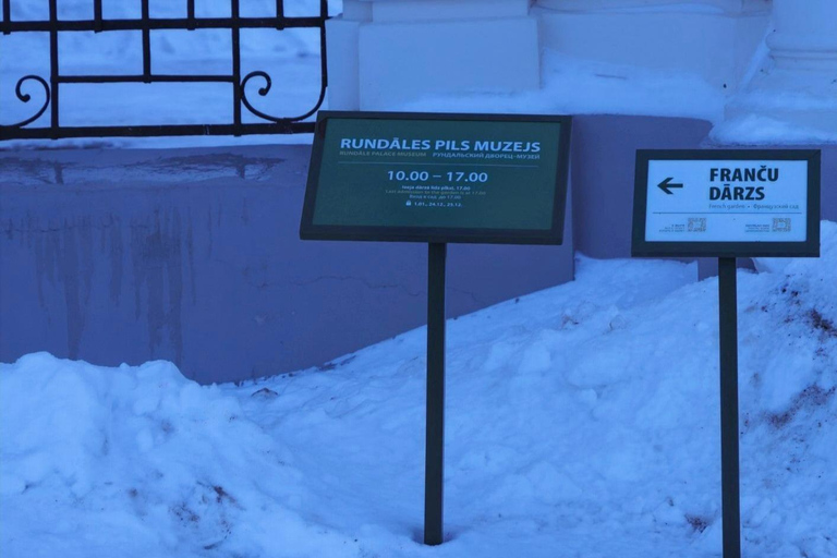 From Riga: Guided Day Tour to Rundale Palace & Bauska Castle