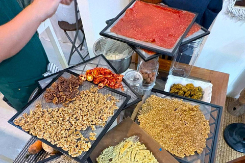 Puerto Princesa: Vegan Experience Cooking Class with YOGA