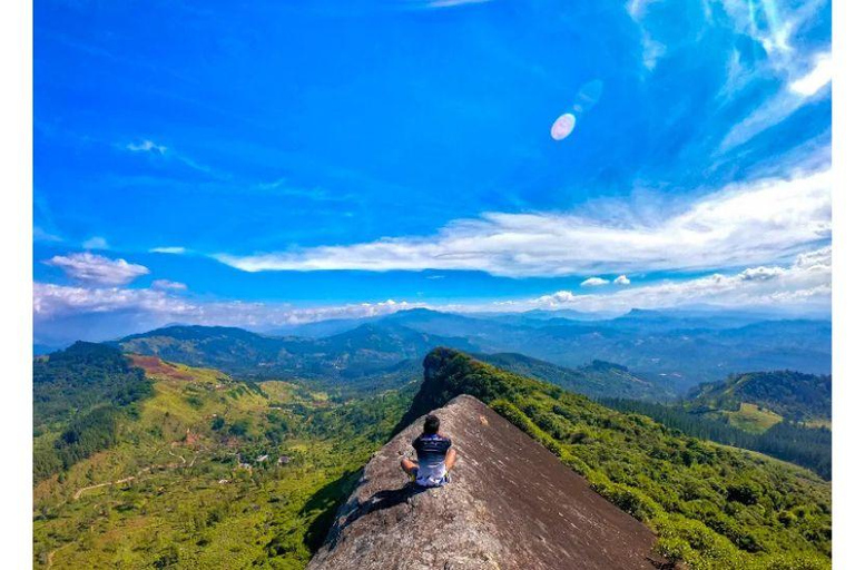 Kandy: Hanthana Katusukonda Hike, Tea & Waterfall Day Tour