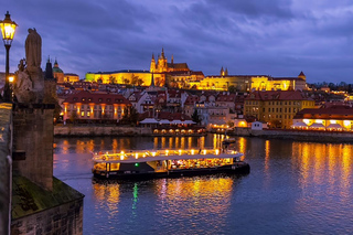 Prag: 50-minütige abendliche Sightseeing-Kreuzfahrt